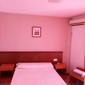 Habitación con Cama King